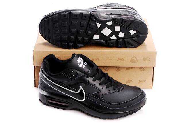 Chaussure Nike Air Max Classic Bw Nike Air Max Homme